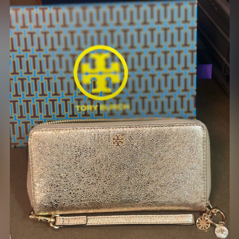 Tory Burch Emerson Wallet